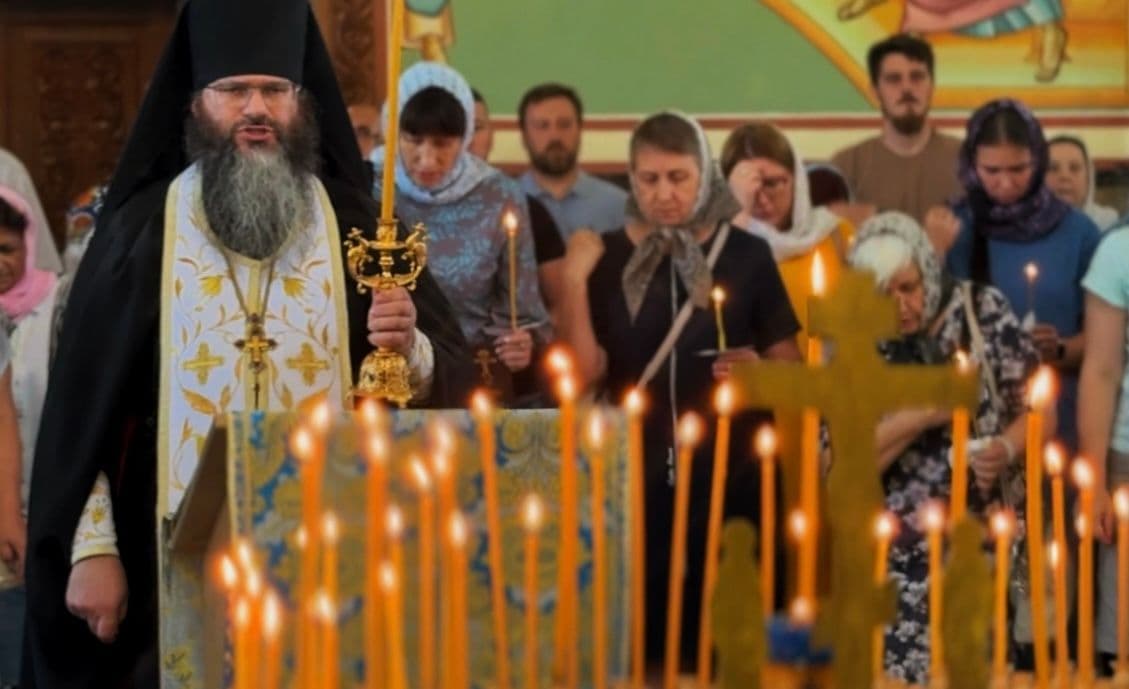 Во всех храмах Курской области прошли поминальные панихиды по погибшим жителям и защитникам нашей малой Родины. 