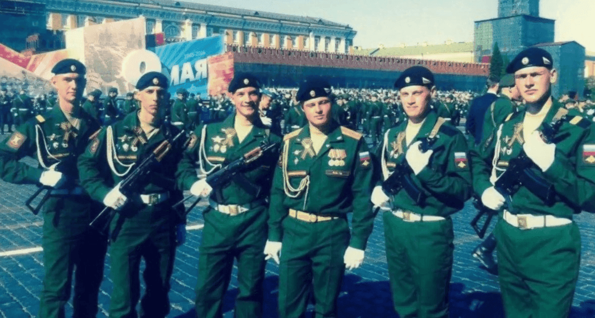 Никогда не унывать и за все благодарить жизнь!