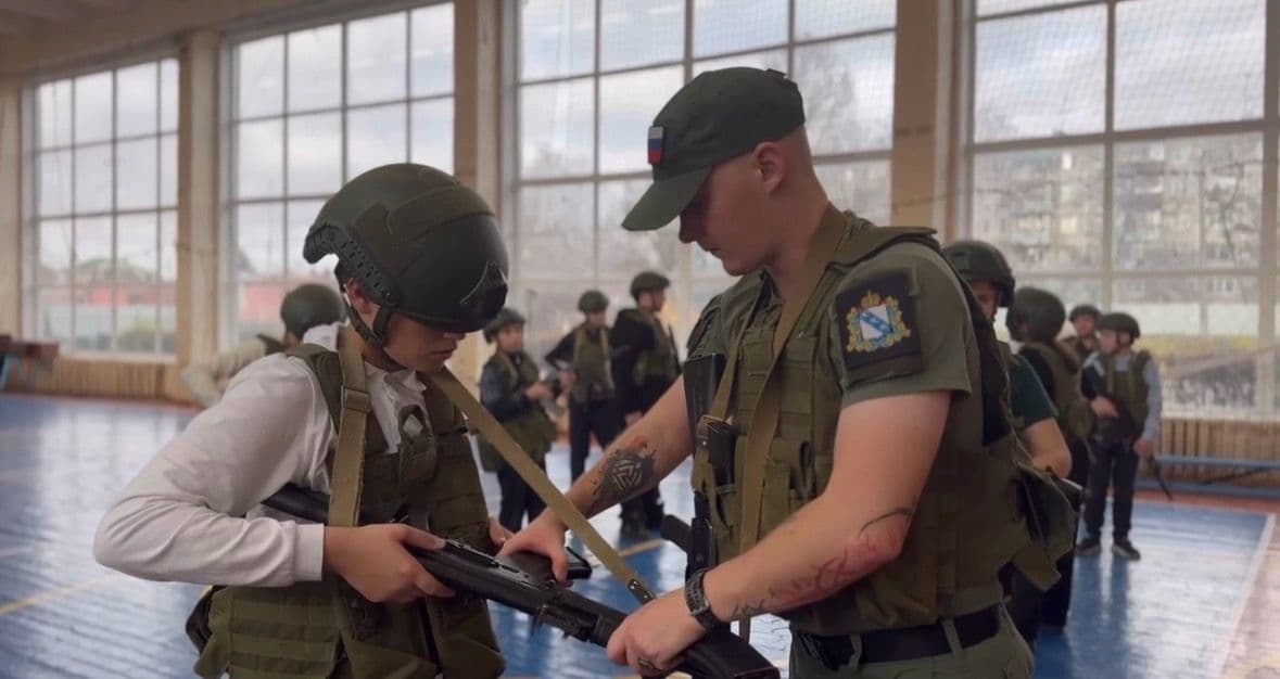 По расписанию: учимся защищать Родину!